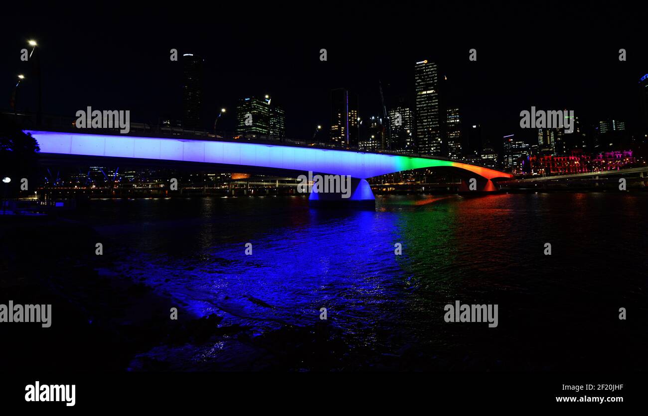 Victoria Bridge with the skyline of Brisbane's central business district. Stock Photo