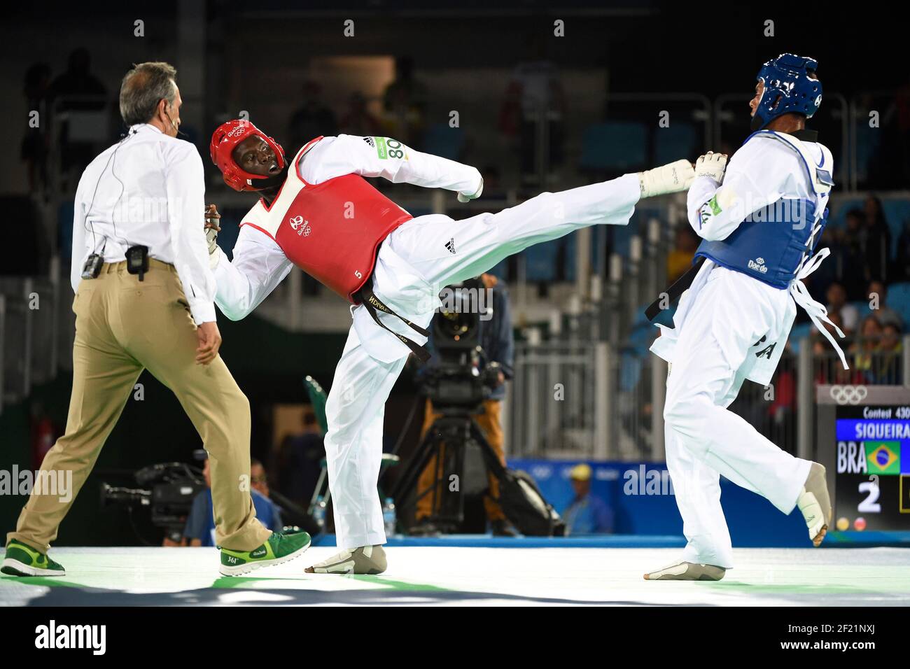 France's M'Bar N'Diaye competes in Taekwondo Men's +80kg against Brazil's Maicon Siqueira during the Olympic Games RIO 2016, Taekwondo, on August 20, 2016, in Rio, Brazil - Photo Jean Marie Hervio / KMSP / DPPI Stock Photo