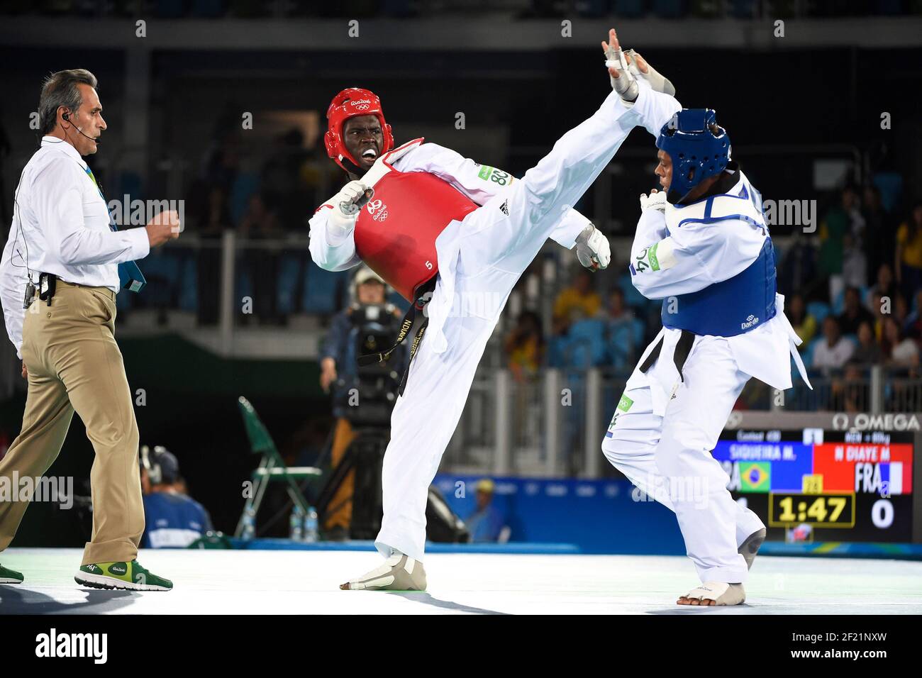 France's M'Bar N'Diaye competes in Taekwondo Men's +80kg against Brazil's Maicon Siqueira during the Olympic Games RIO 2016, Taekwondo, on August 20, 2016, in Rio, Brazil - Photo Jean Marie Hervio / KMSP / DPPI Stock Photo