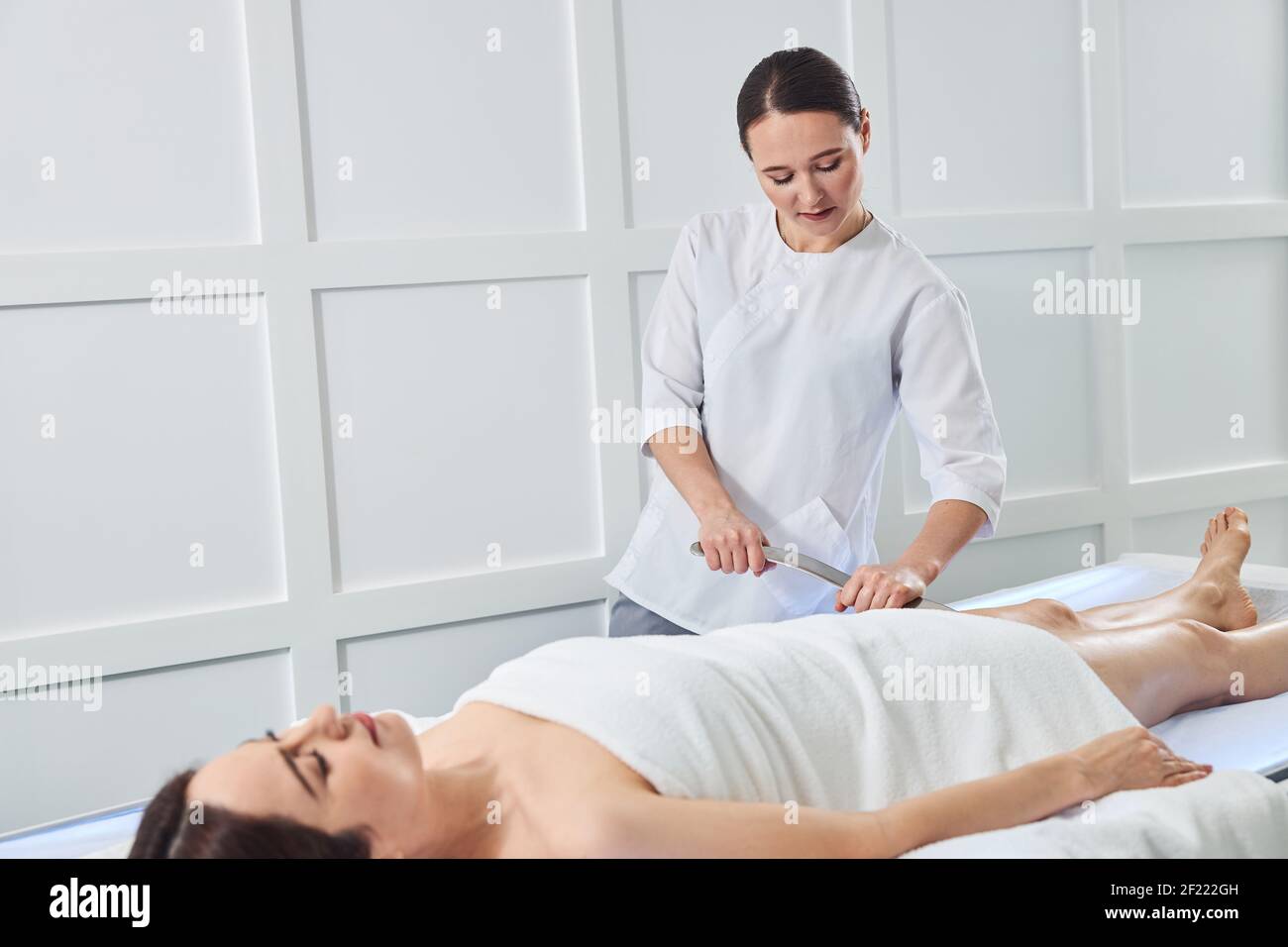 Legs under table hires stock photography and images Alamy