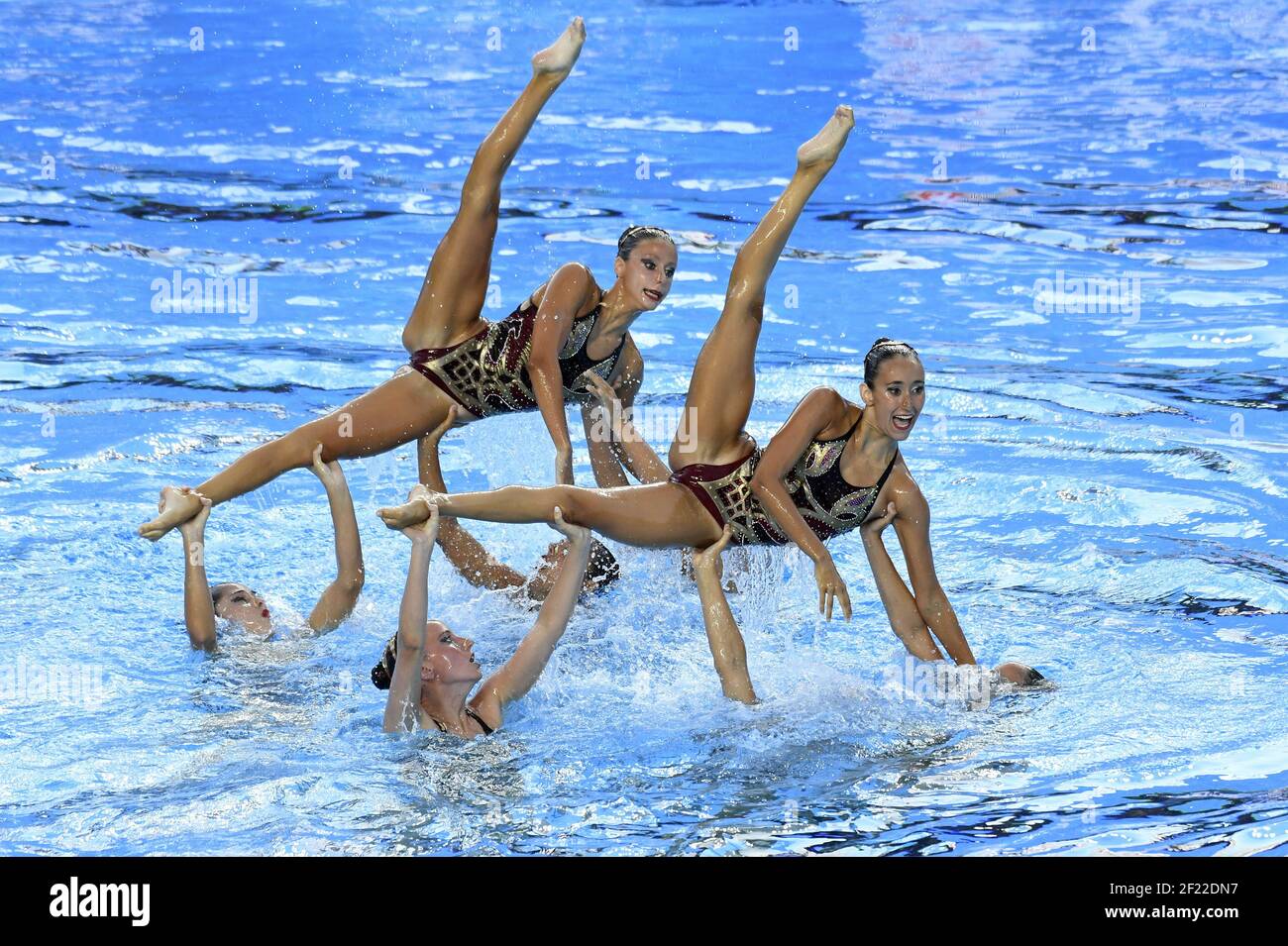 Spanish synchronized swimming team hires stock photography and images