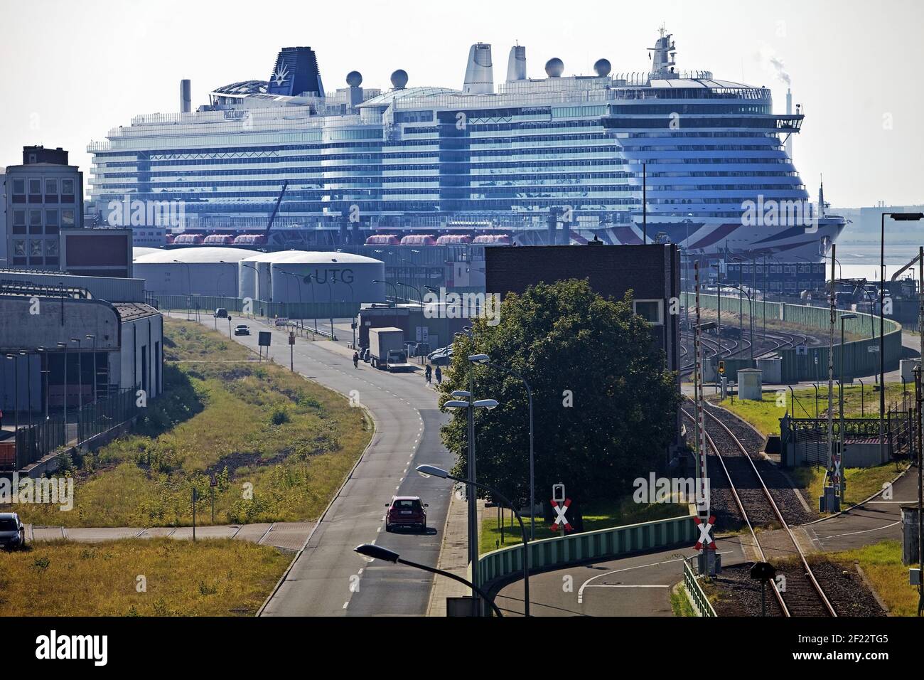 Cruise ship, cruise terminal of the Columbus Cruise Center on