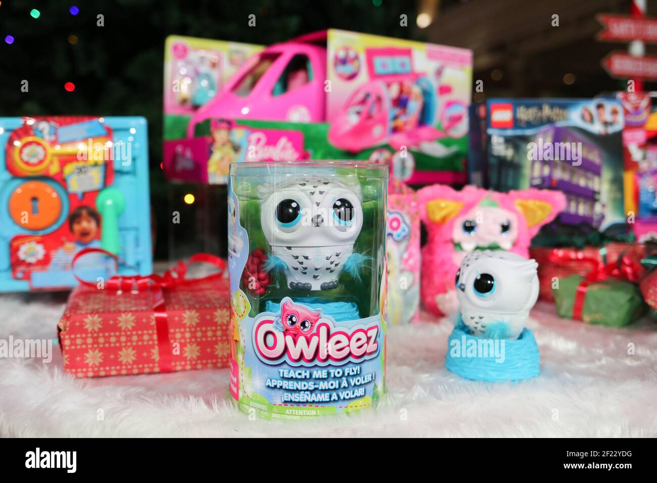 'Owleez', one of the Top 12 toys this Christmas unveiled at Dreamtoys 2019 in London. The list, issued by the Toy Retailers Association predicts what will be hot this Christmas. It is selected by a panel of retailers and industry experts and is fiercely independent of toy manufacturers and makers. Photo credit should read: Katie Collins/EMPICS Entertainment/Alamy Stock Photo