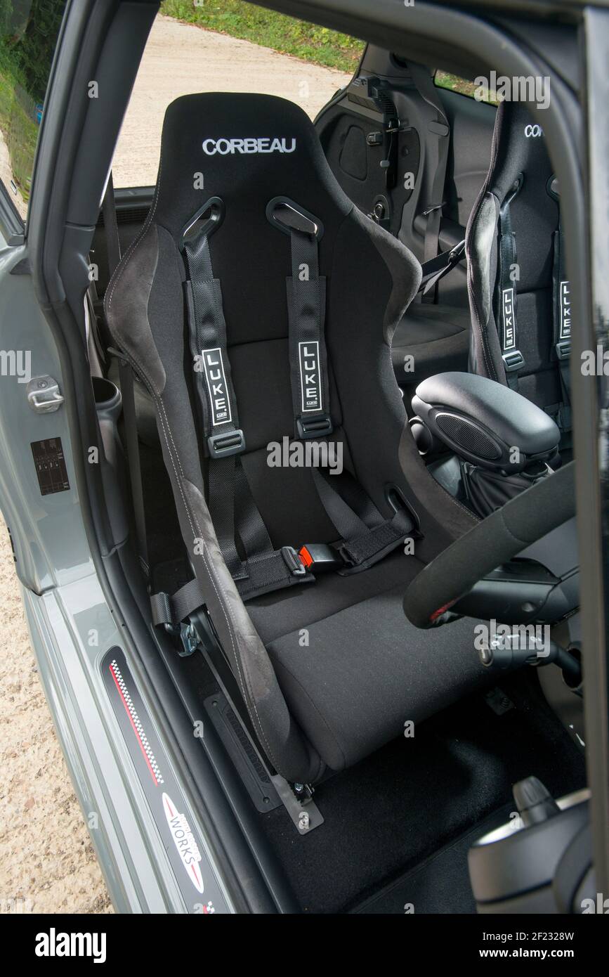 Mini f56 jcw hi-res stock photography and images - Alamy