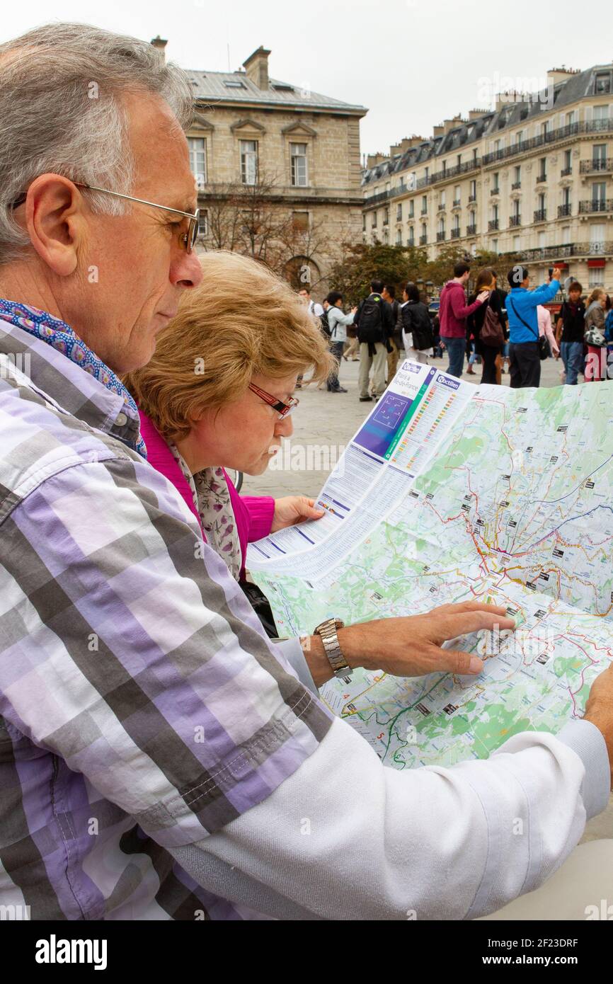 tourists in paris Stock Photo
