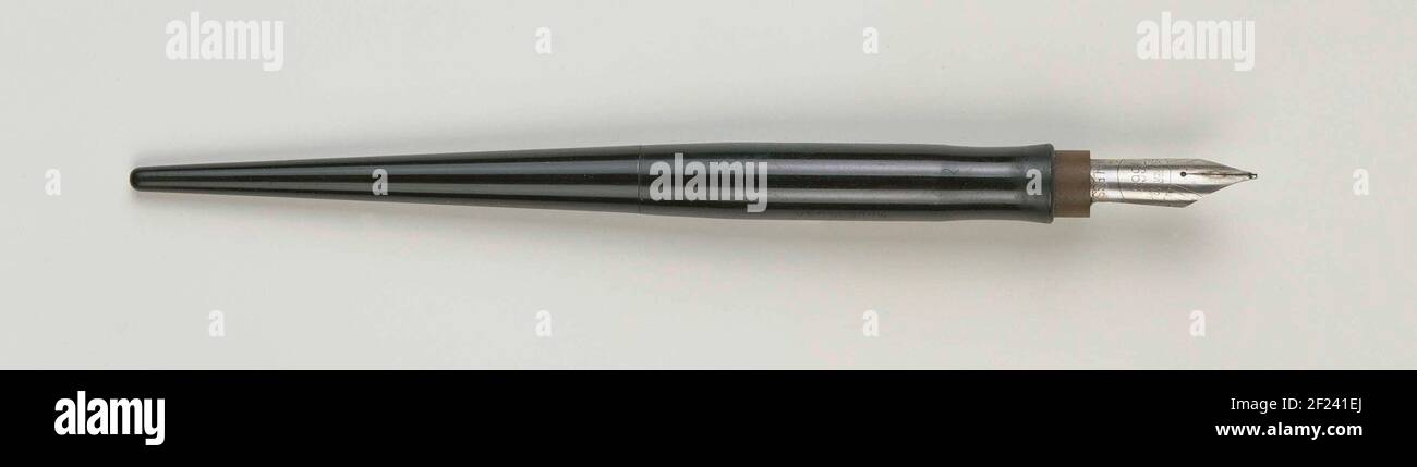 Pen Holder Can High Resolution Stock Photography and Images - Alamy