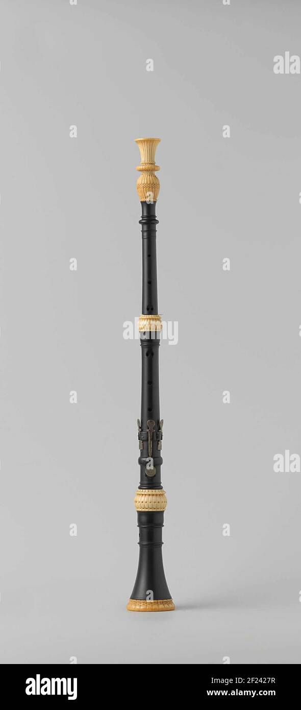 Oboe not cor hi-res stock photography and images - Page 14 - Alamy