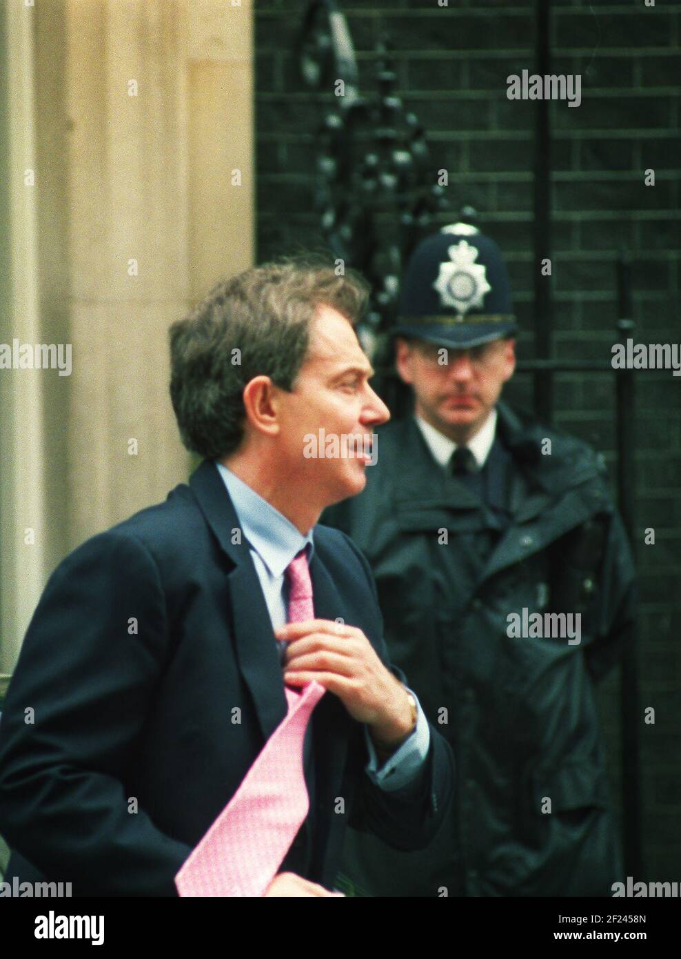 Tony Blair MP arrives at Downing street May 2001as he prepares for
