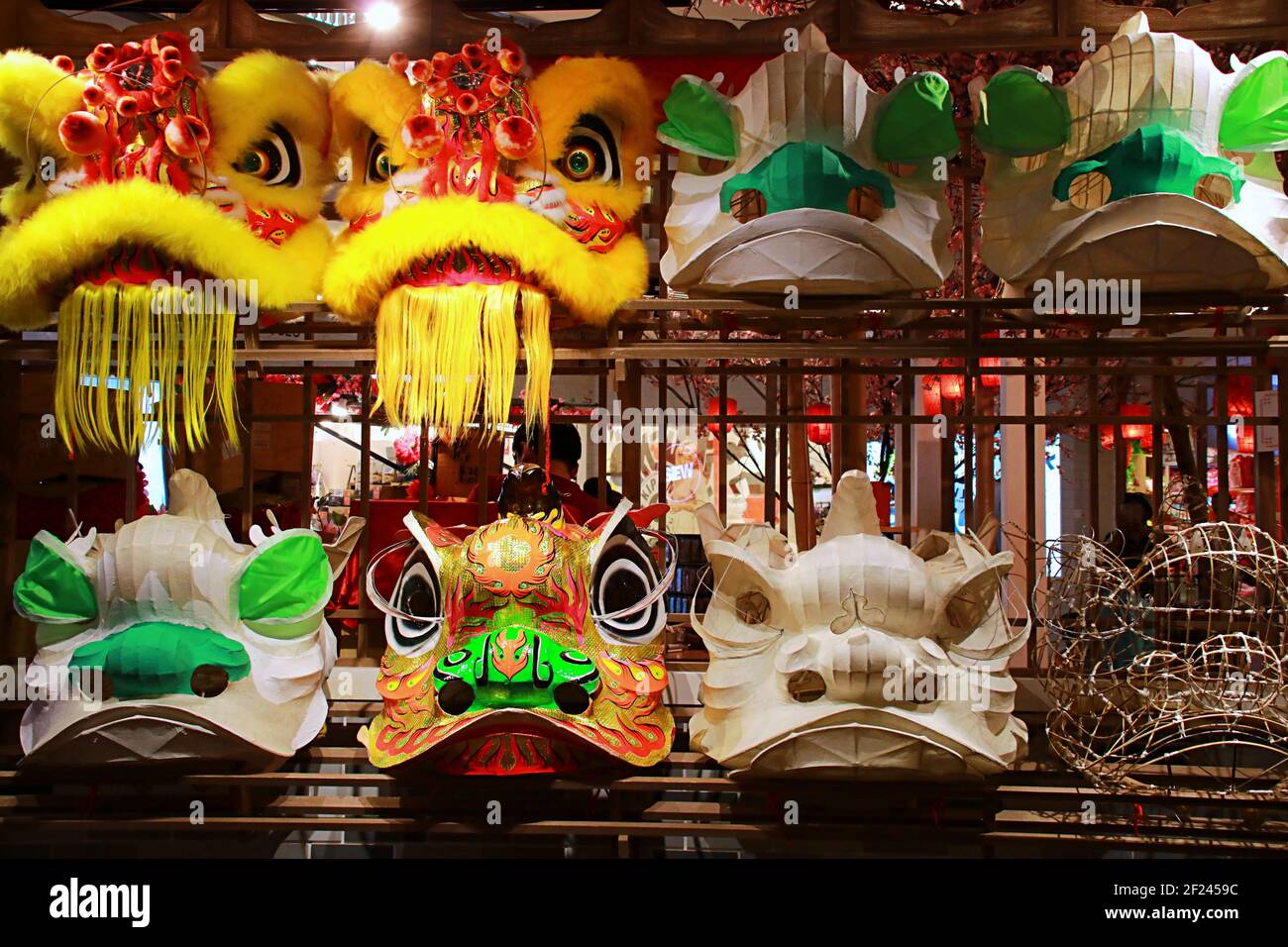 Chinese dragon costume head hires stock photography and images Alamy