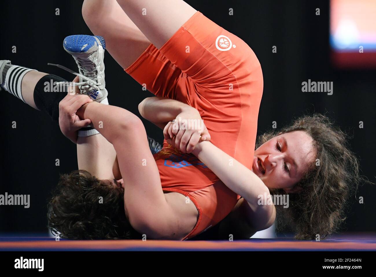Justine Vigouroux Fra competes in women s wrestling 43kg during