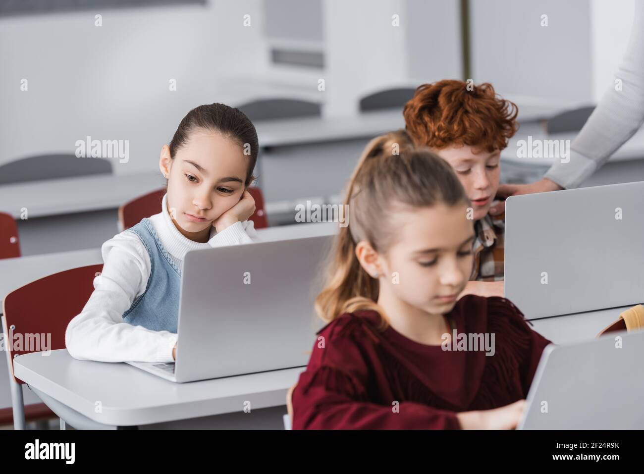 Children school classroom bored hi-res stock photography and images - Alamy