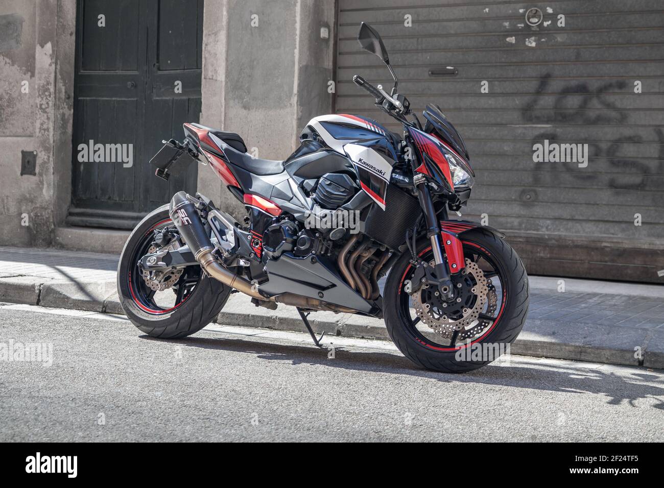 SABADELL, SPAIN-MARCH 9, 2021: Motorcycle Kawasaki Z 800 e version (2012 - 2016) Stock Photo