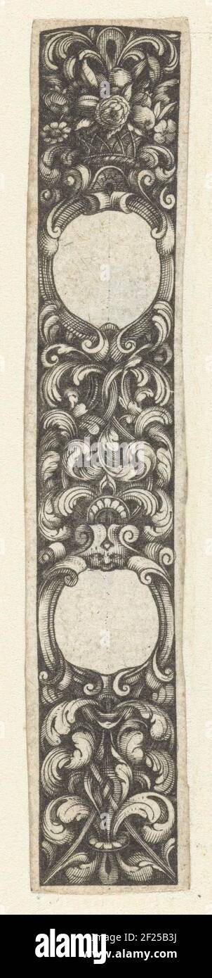 Two oval medallions designs hi-res stock photography and images - Alamy