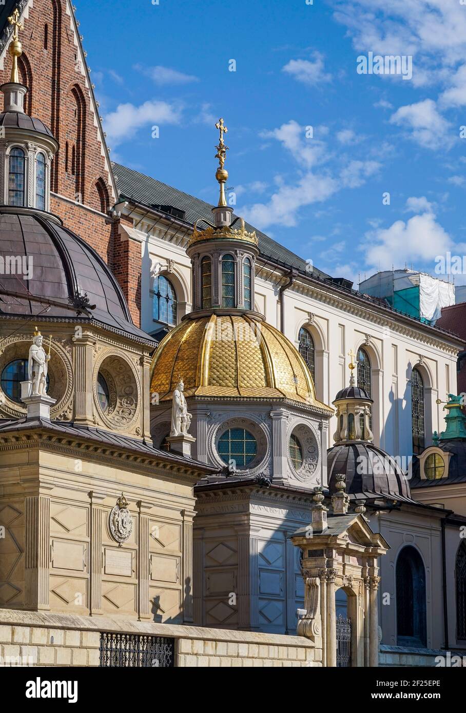 Wawel Cathedral in Krakow Poland Stock Photo Alamy