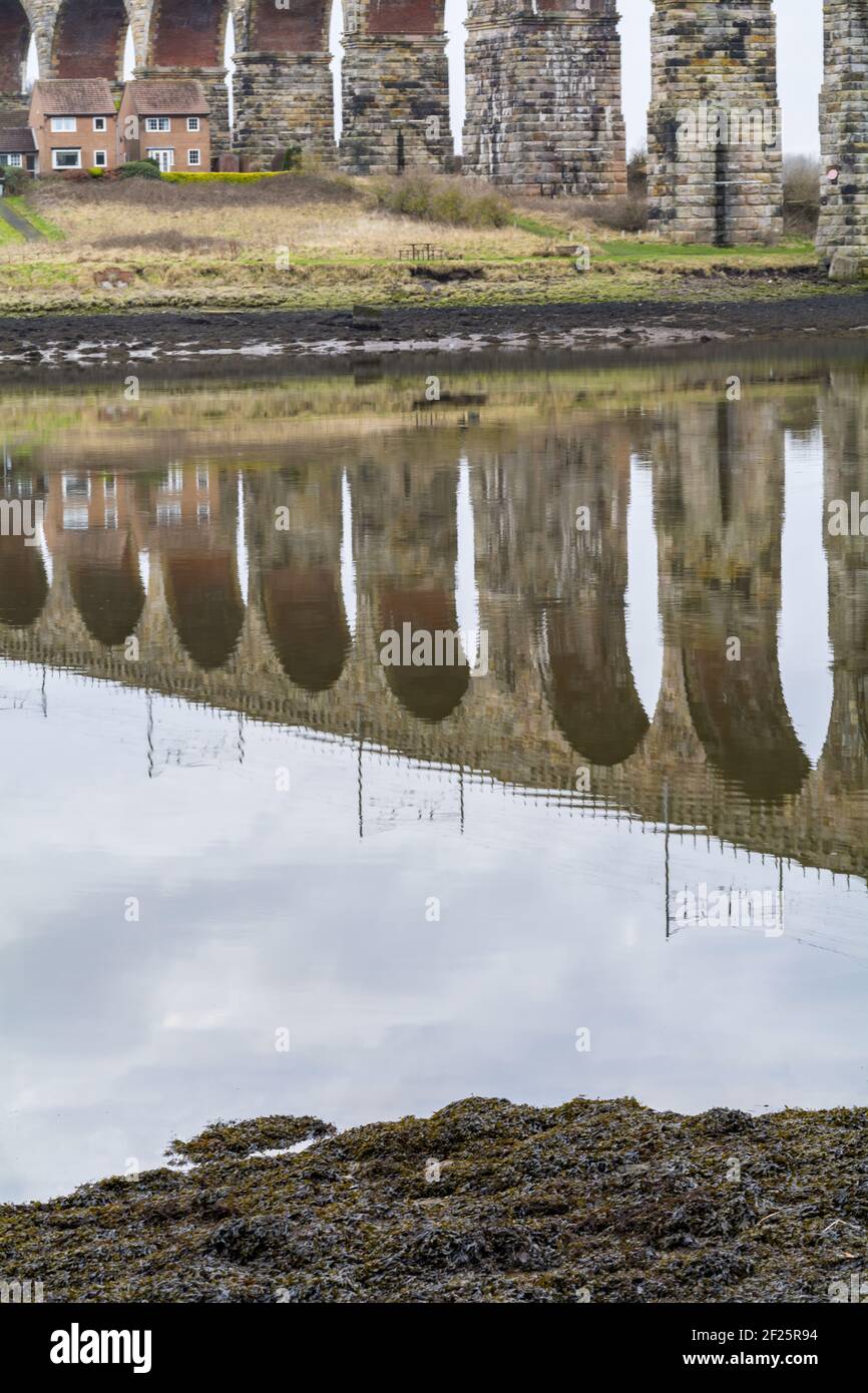 Berwick-upon-Tweed Viaduct, Northumberland, England Stock Photo