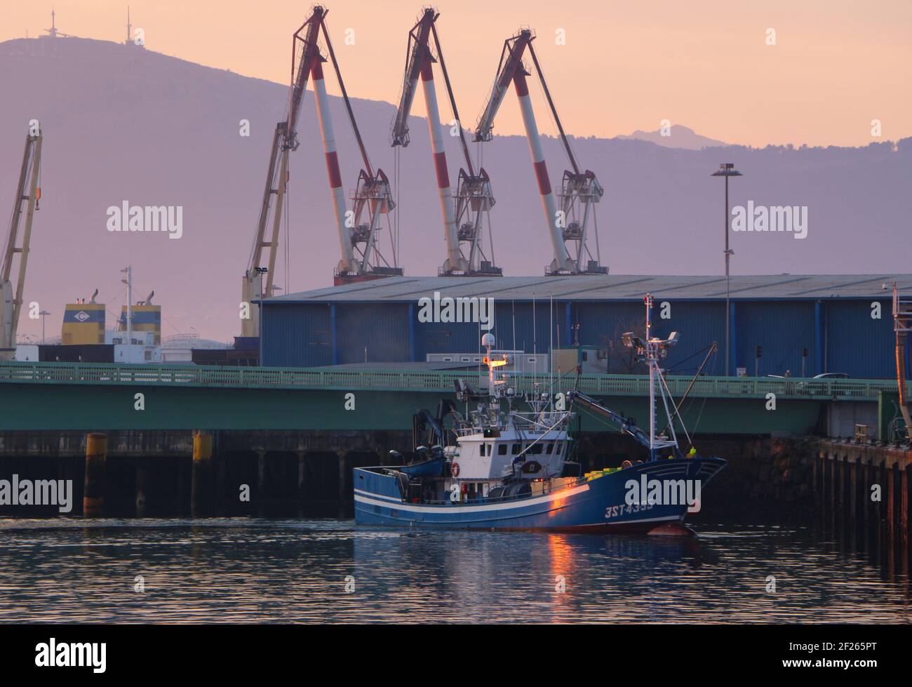 gamecho-spanish-trawler-coming-into-the-maliano-dock-to-unload-the