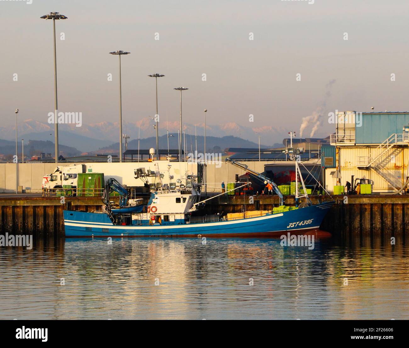 maliano-dock-hi-res-stock-photography-and-images-alamy