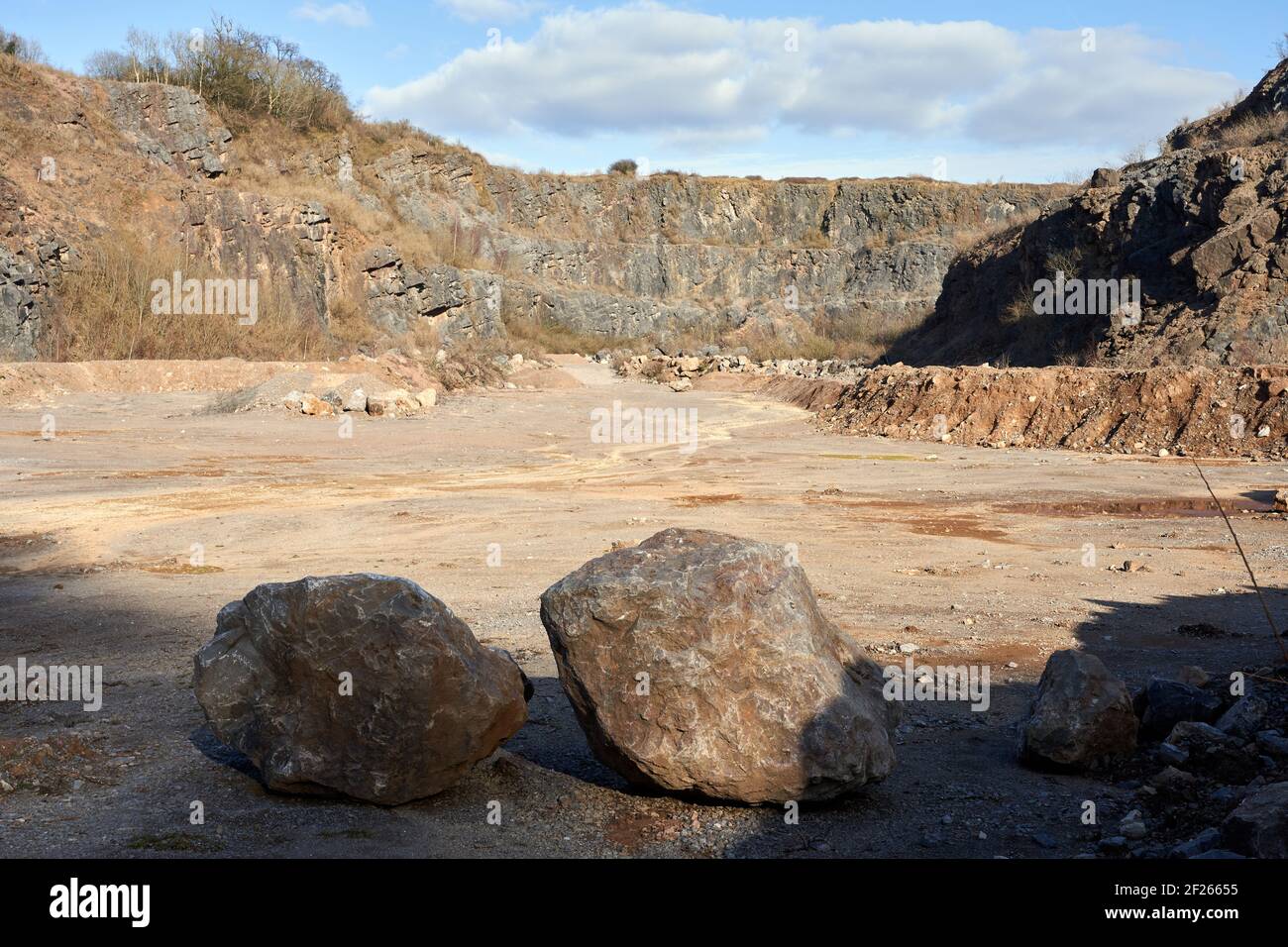 Limestone quarry in Creigiau, South Wales Stock Photo