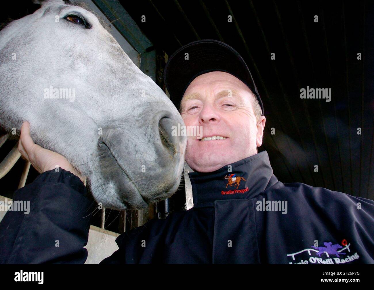 Jonjo O'Neill at his Jackdaws Castle stables with hamklanding 25/2/2004 PICTURE DAVID ASHDOWN Stock Photo