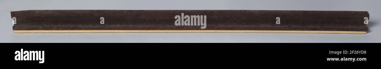Velvet Attachment Rey Brown velvet attachment. Plug from brown velvet to capping the ligament ...