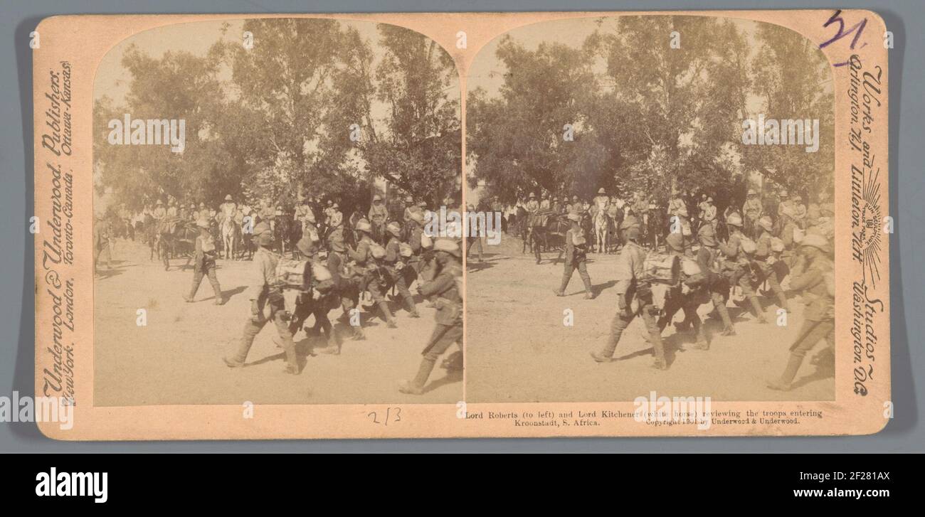 Crossed representation of Frederick Sleigh Roberts and Herbert Kitchener who look at the arrival of soldiers in Kroonstad; Lord Roberts (to left) and Lord Kitchener (White Horse) Reviewing The Troops Entering Kroonstadt, S. Africa .. Stock Photo