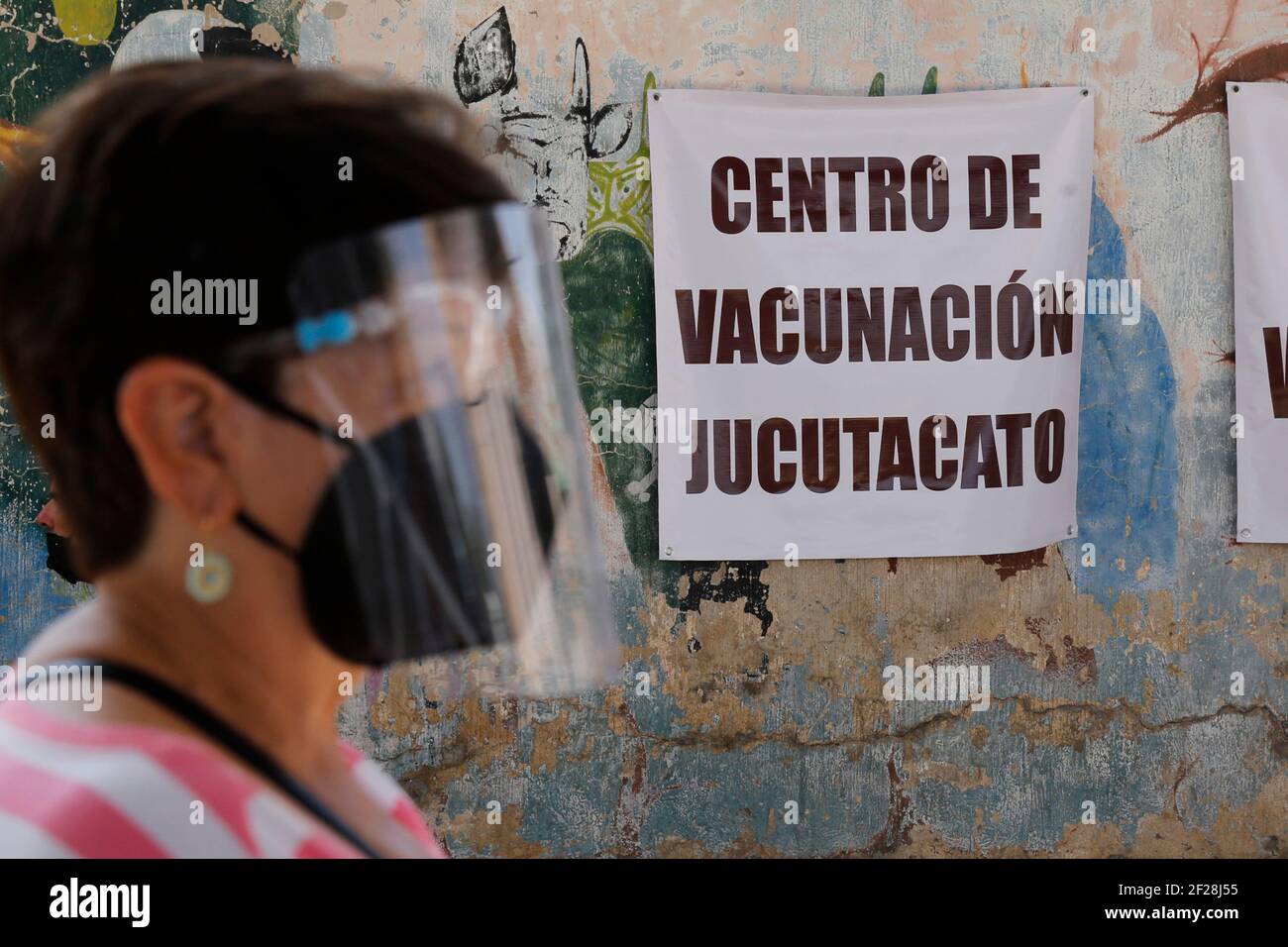 Uruapan, Michoacan, Mexico. 10th Mar, 2021. Persons wait receive a dose of Pfizer-BioNTech Covid-19 vaccine during mass vaccine inside of Hermanos Lopez Rayon sports center, a designated priority vaccination center for elderly over 60 years in the Uruapan town. On March 10, 2021 in Michoacan, Mexico. Credit: Carlos Guzman/eyepix/ZUMA Wire/Alamy Live News Stock Photo