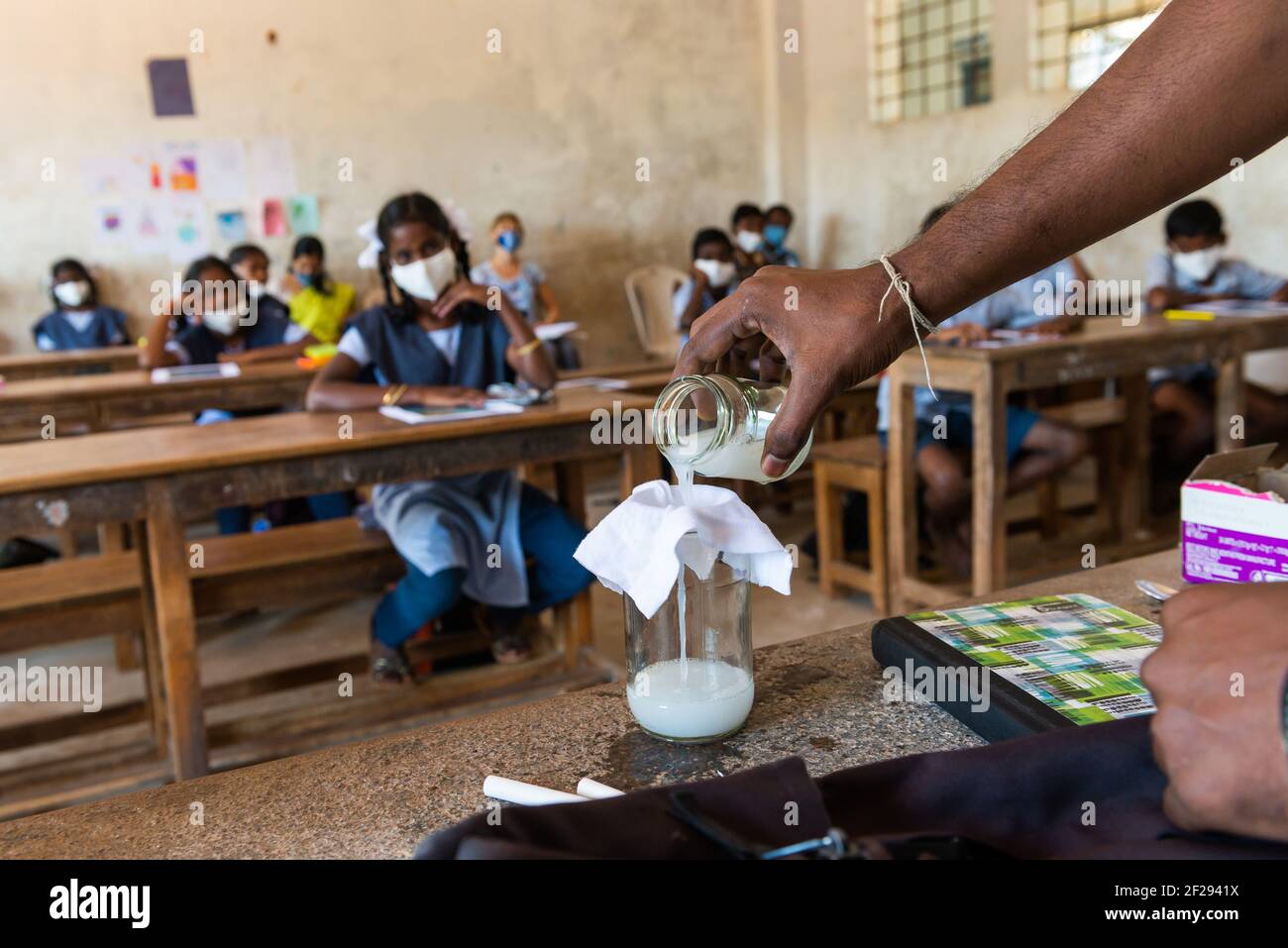 Primary microplastics hi-res stock photography and images - Alamy