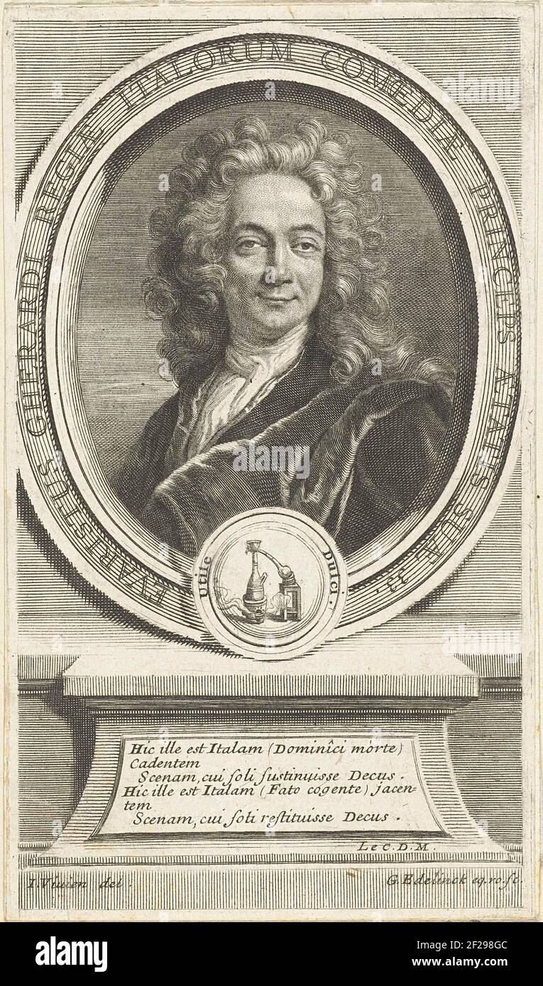 Portret van Evaristo Gherardi.Portrait of the actor Evaristo Gherardi (1662-1700), known as d'Arlequi (the Harlequin). Depicted in oval frame with text and weapon, including a console with text in Latin. Stock Photo