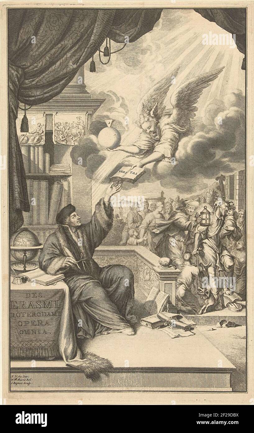 Desiderius Erasmus ontvangt het boek der waarheid; Titelpagina voor Desiderius Erasmus, Opera omnia, Leiden, 1703-1706.Erasmus is situated at a table in his study, an angel brings him the book of truth. On the right a reference to Erasmus' best-known work praise of the fools: a man with a zotskap walks on the street, a small child on his arm and a rat in his hand. He is followed by a group of people. Stock Photo