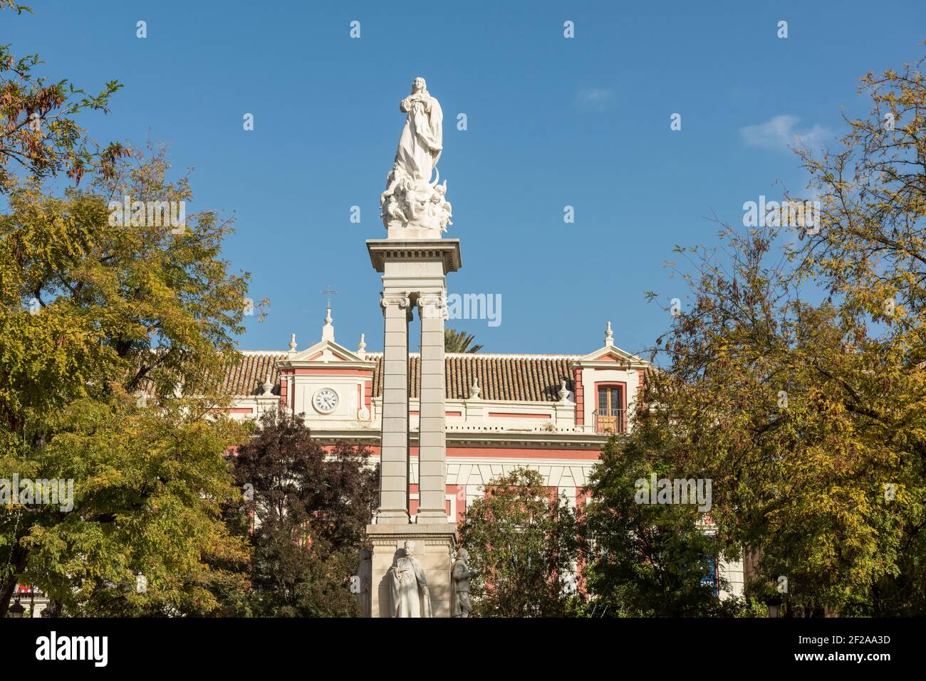 The Monumento a la Inmaculada Concepcion or monument to the immaculate conception Plaza del Triunfo in Seville Spain Stock Photo
