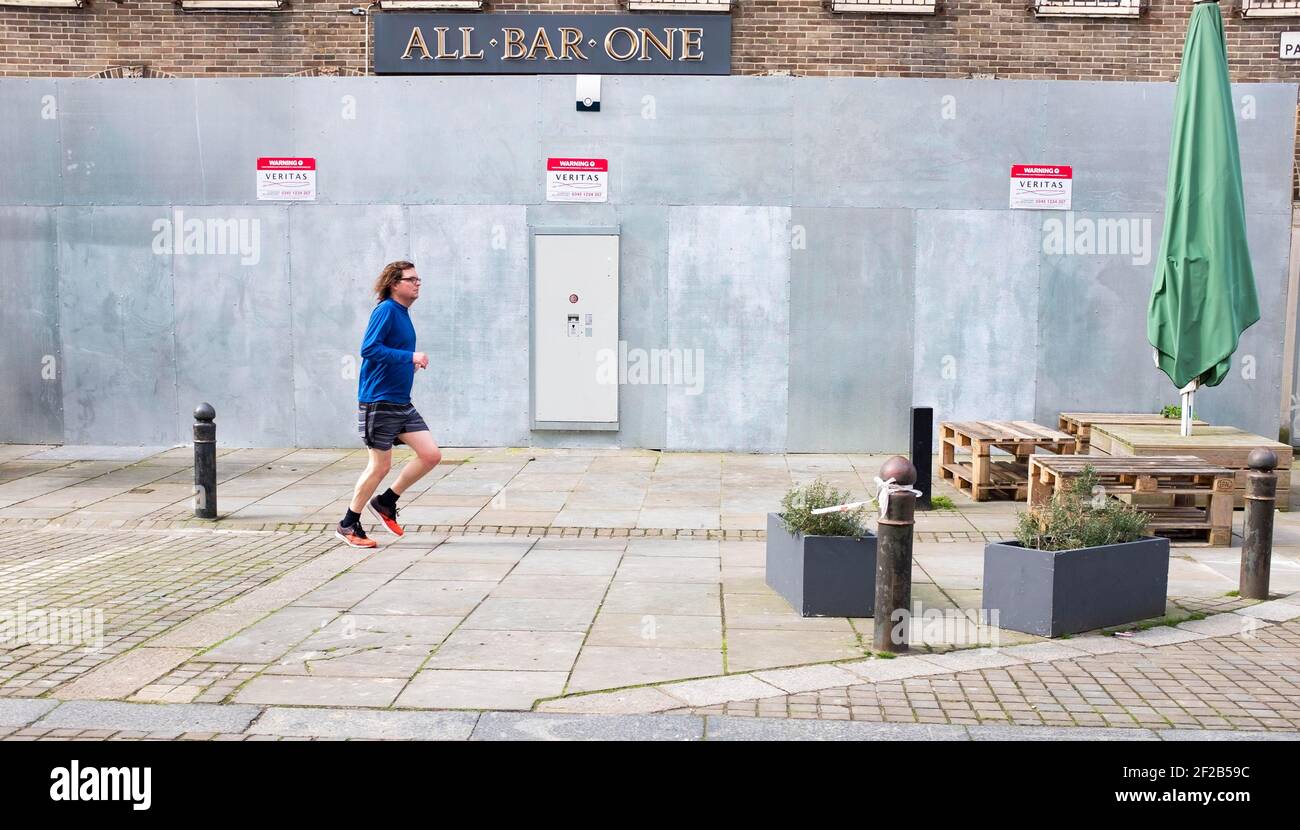 Closed down pub brighton hires stock photography and images Alamy