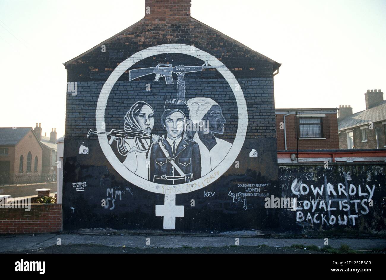 Republican mural west belfast northern hi-res stock photography and ...