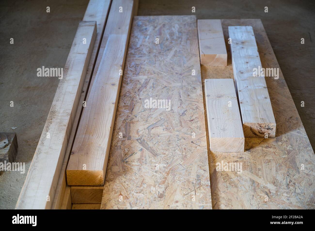 Row of wooden piles hi-res stock photography and images - Alamy
