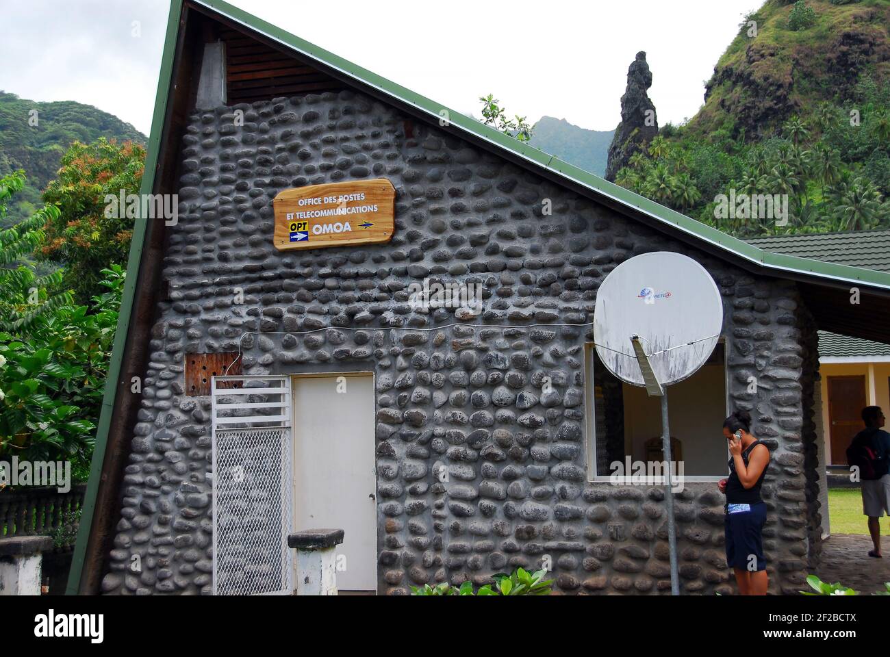 Post Office and telecommunications office, Omoa, Marquesas islands, French Polynesia Stock Photo - Alamy Post Office and telecommunications office, Omoa, Marquesas islands, French Polynesia Stock Photo - Alamy