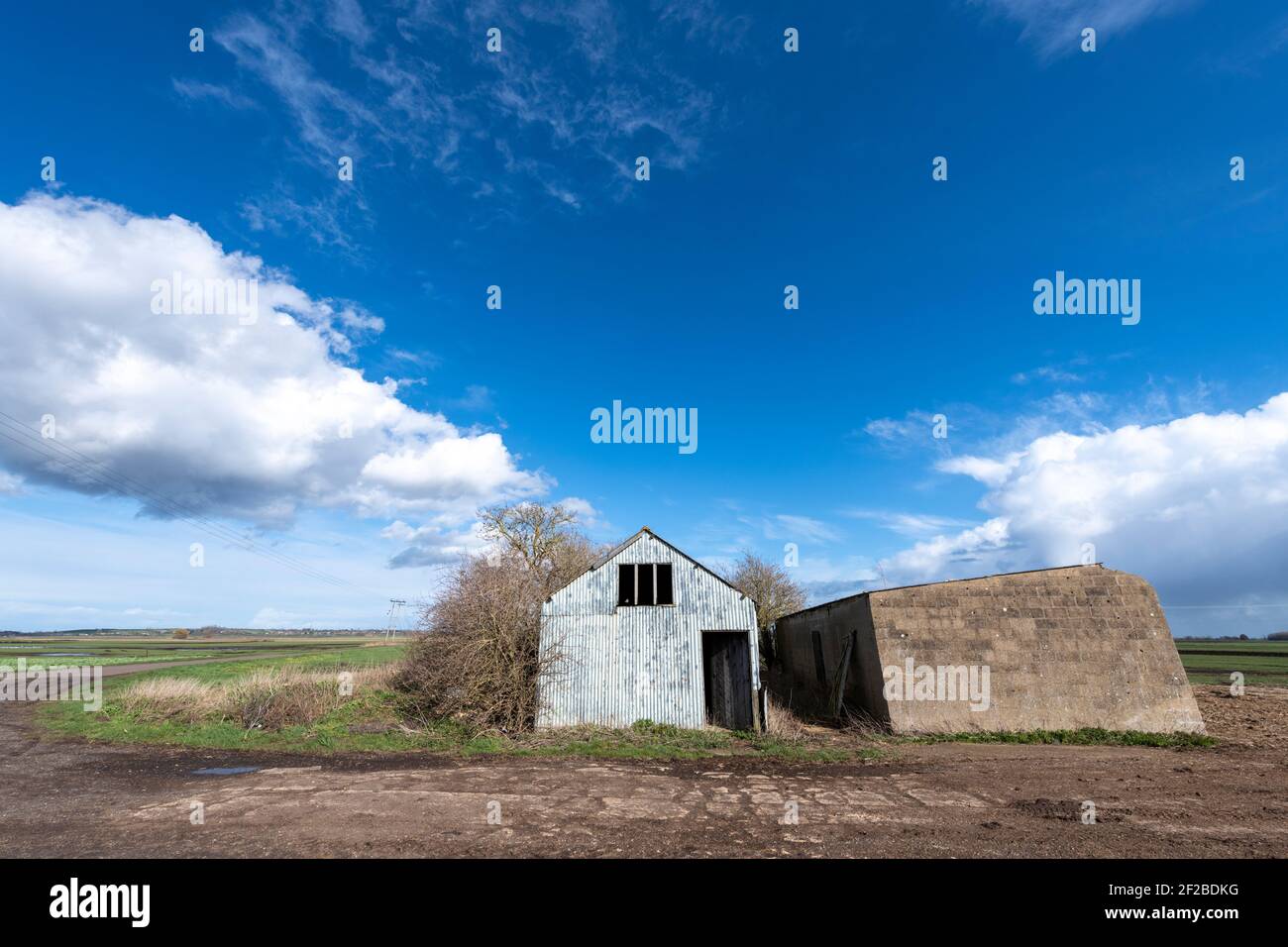 Haddenham cambridgeshire hires stock photography and images Alamy