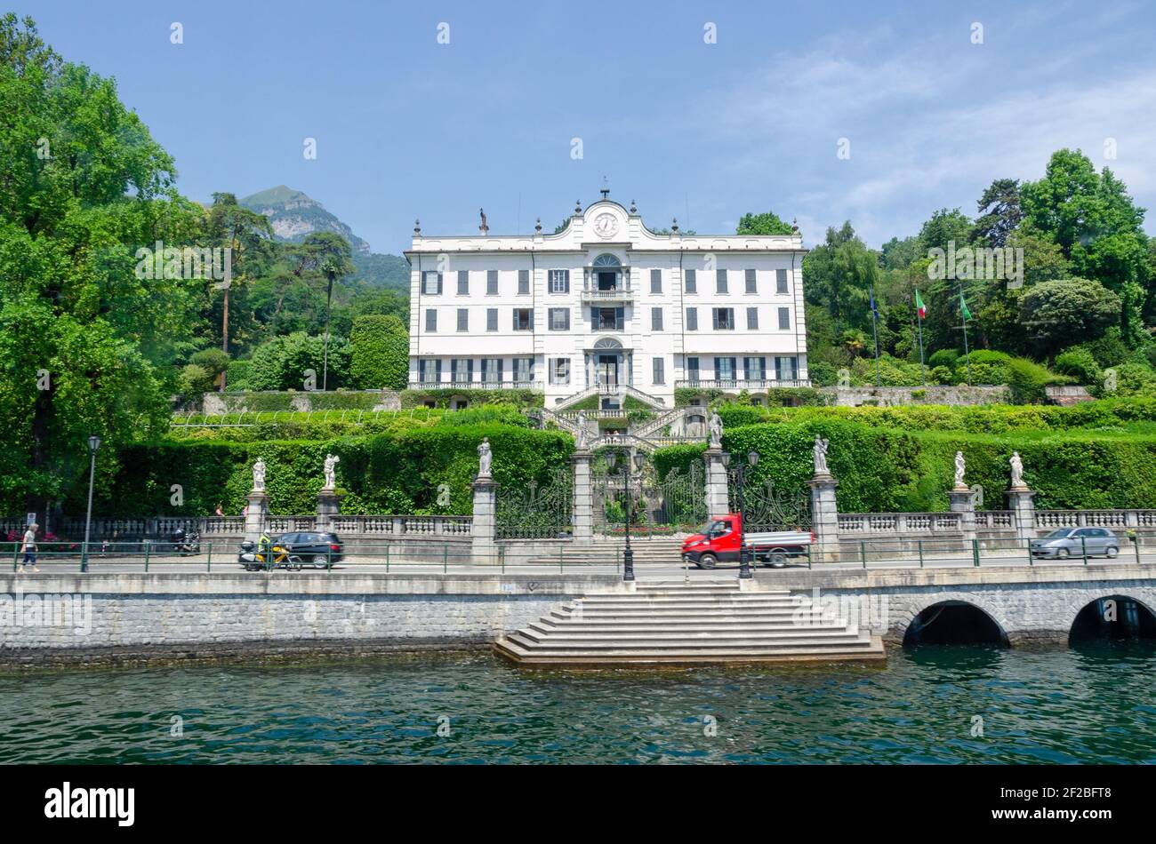 Grand hotel at the coast of Lake Como in Bellagio, Italy Stock Photo Alamy