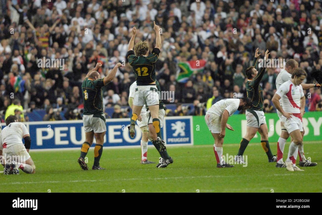 RUGBY WORLD CUP FINAL ENGLAND V SOUTH AFRICA IN THE STADE DE FRANCE PARIS. 20/10/2007. SOUTH AFRICA WIN.PICTURE DAVID ASHDOWN Stock Photo