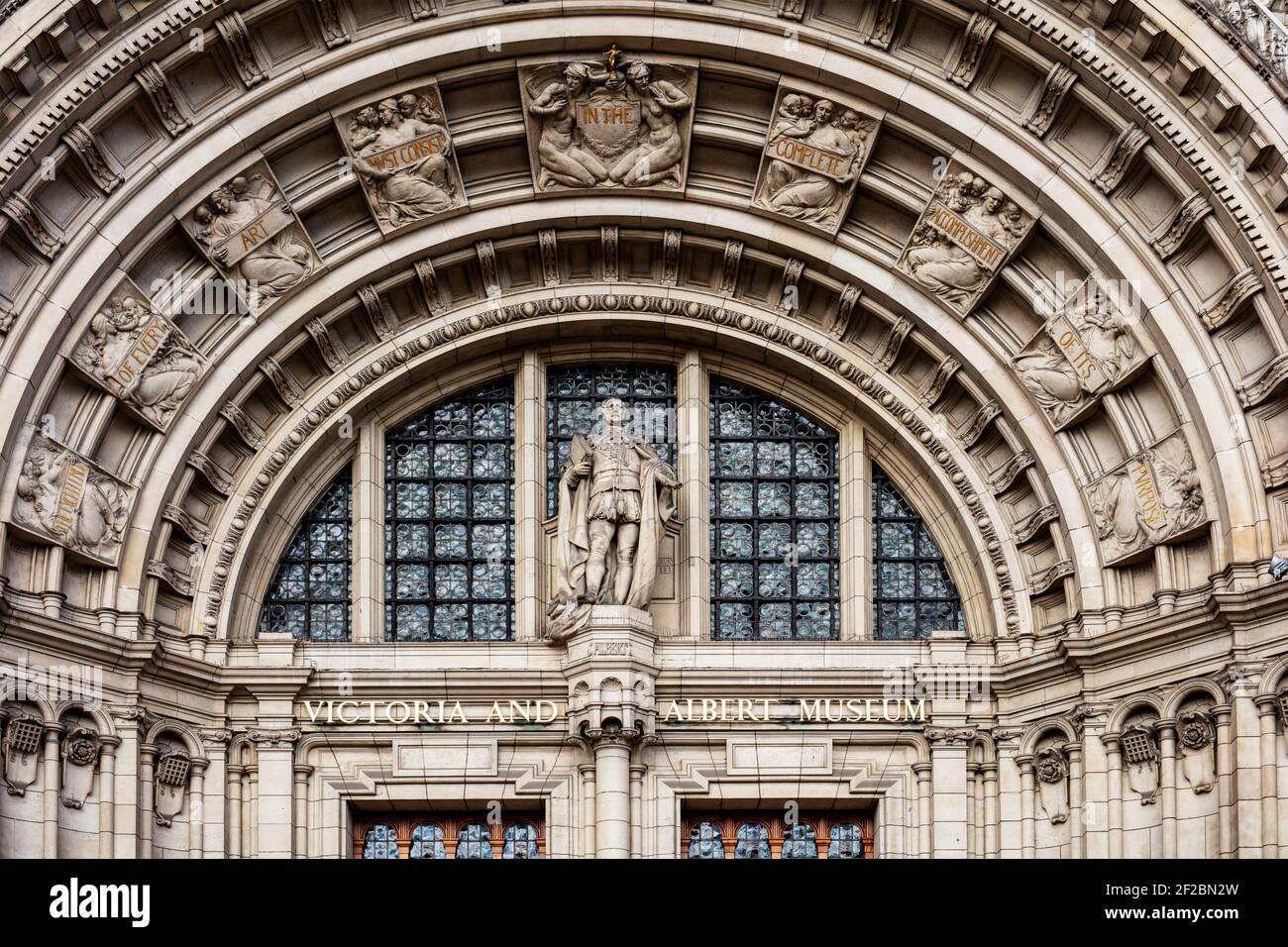 Cromwell Road frontage and main entrance of V&A (Victoria and Albert Museum), South Kensington, London Stock Photo