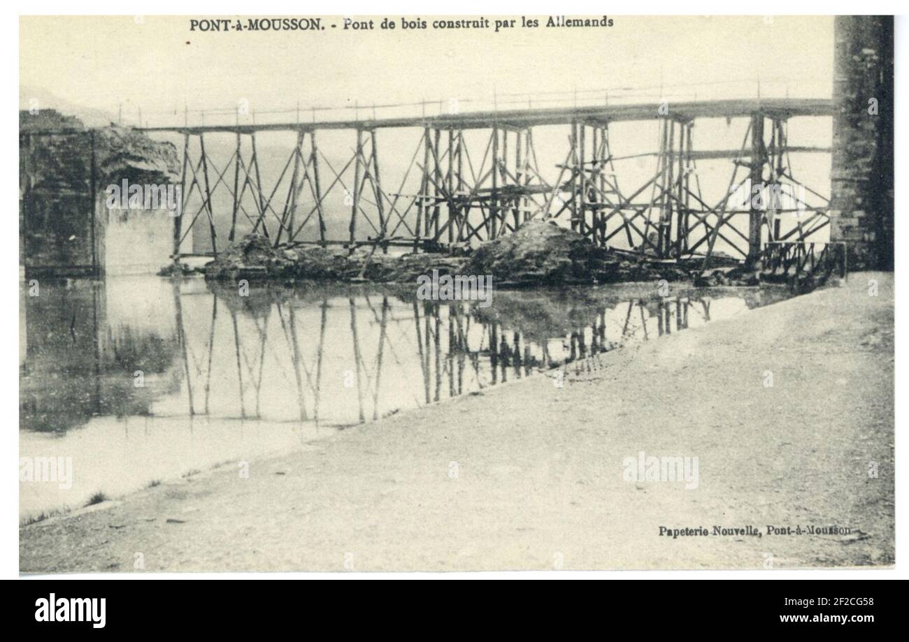 PontàMousson. Pont de bois construit par les Allemands PFGCP00301