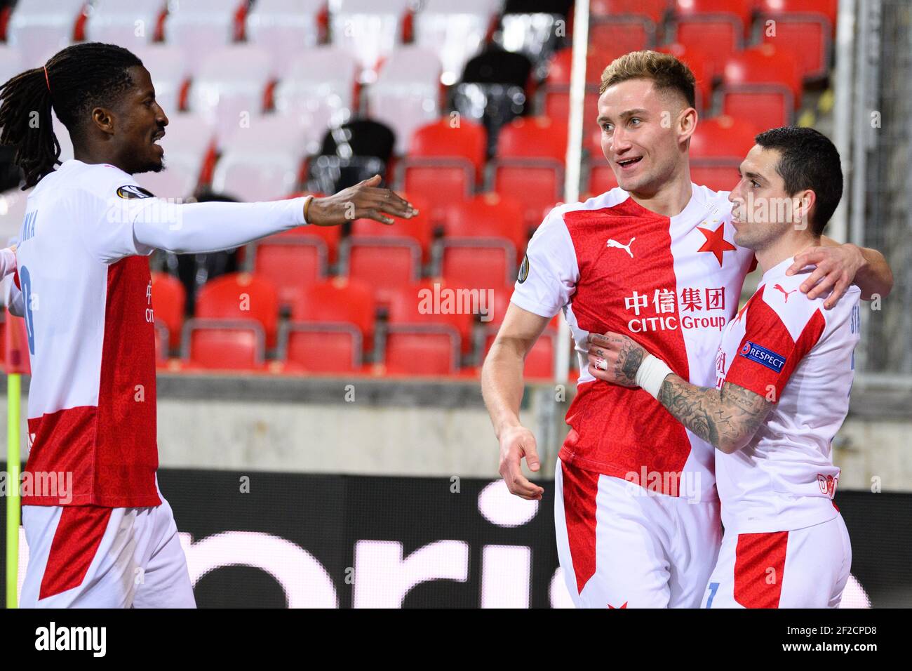 Czech Soccer - Sparta Prague v Slavia Prague. Radek Bejbl, Slavia Prague  (right Stock Photo - Alamy