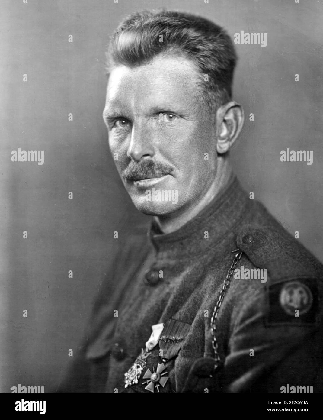 ALVIN YORK (1887-1964) Most decorated American soldier of WW! photographed  in 1919 Stock Photo - Alamy