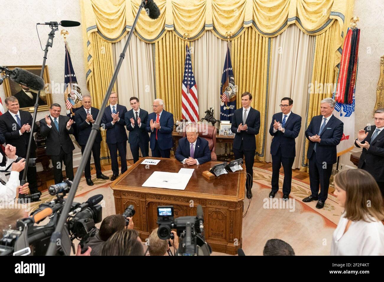 President Trump Delivers a Statement from the Oval Office 04. Stock Photo