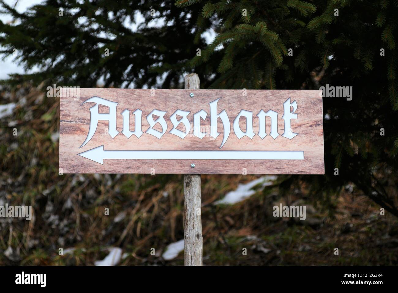 Hike to Brunnsteinhütte in winter, sign bar, Germany, Bavaria, Upper Bavaria, Prealps, Isar Valley, Mittenwald Stock Photo