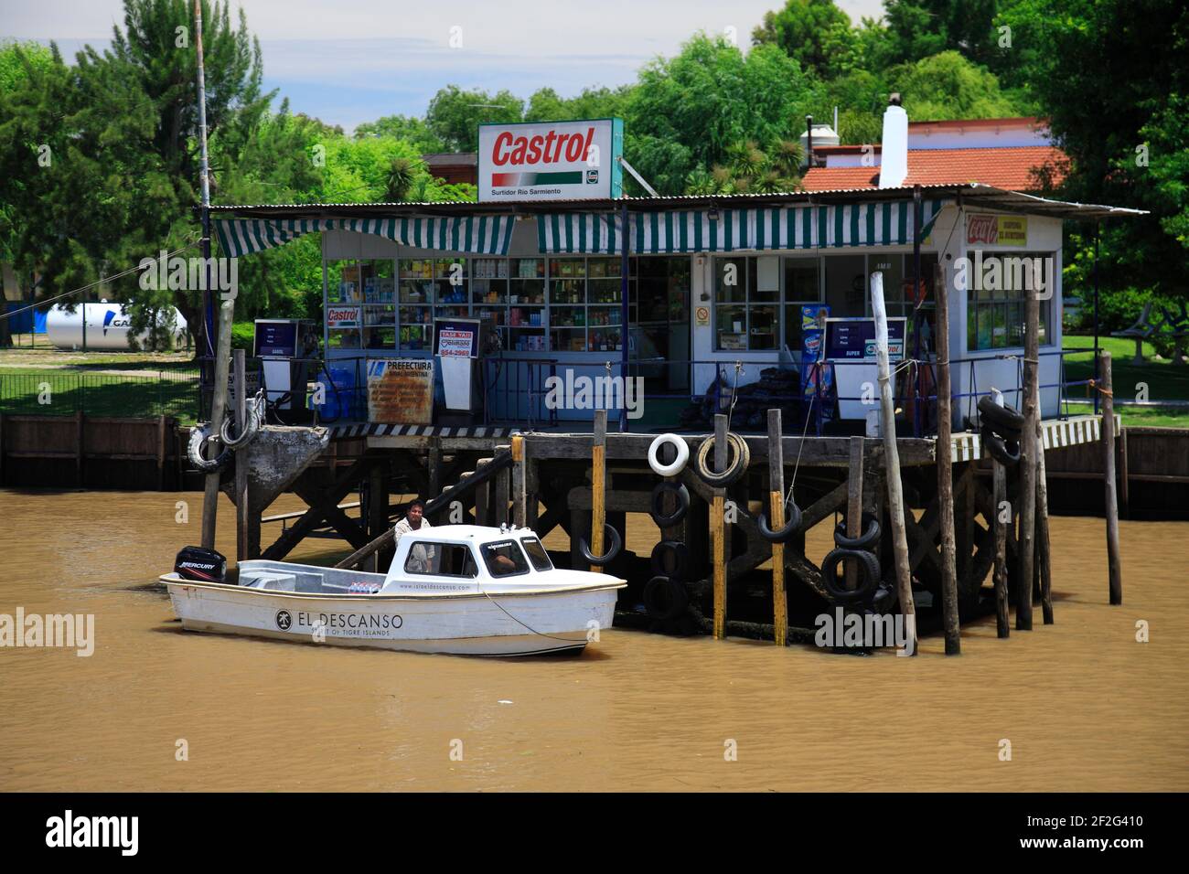 geography/travel, Argentina, Buenos Aires, El Tigre, Petrol station on one of the Paraná delta channel, Additional-Rights-Clearance-Info-Not-Available Stock Photo