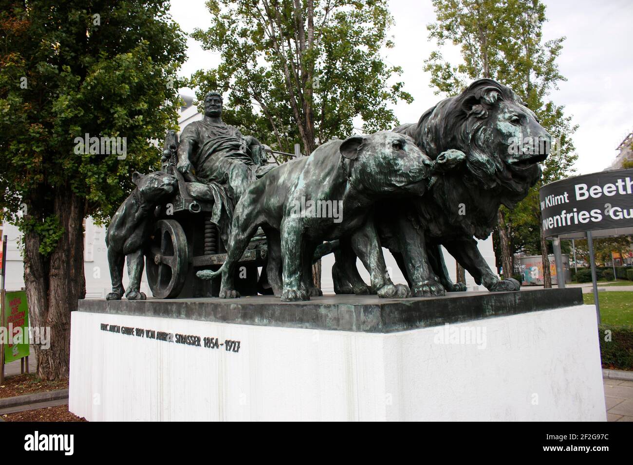 Marc anton denkmal hires stock photography and images Alamy