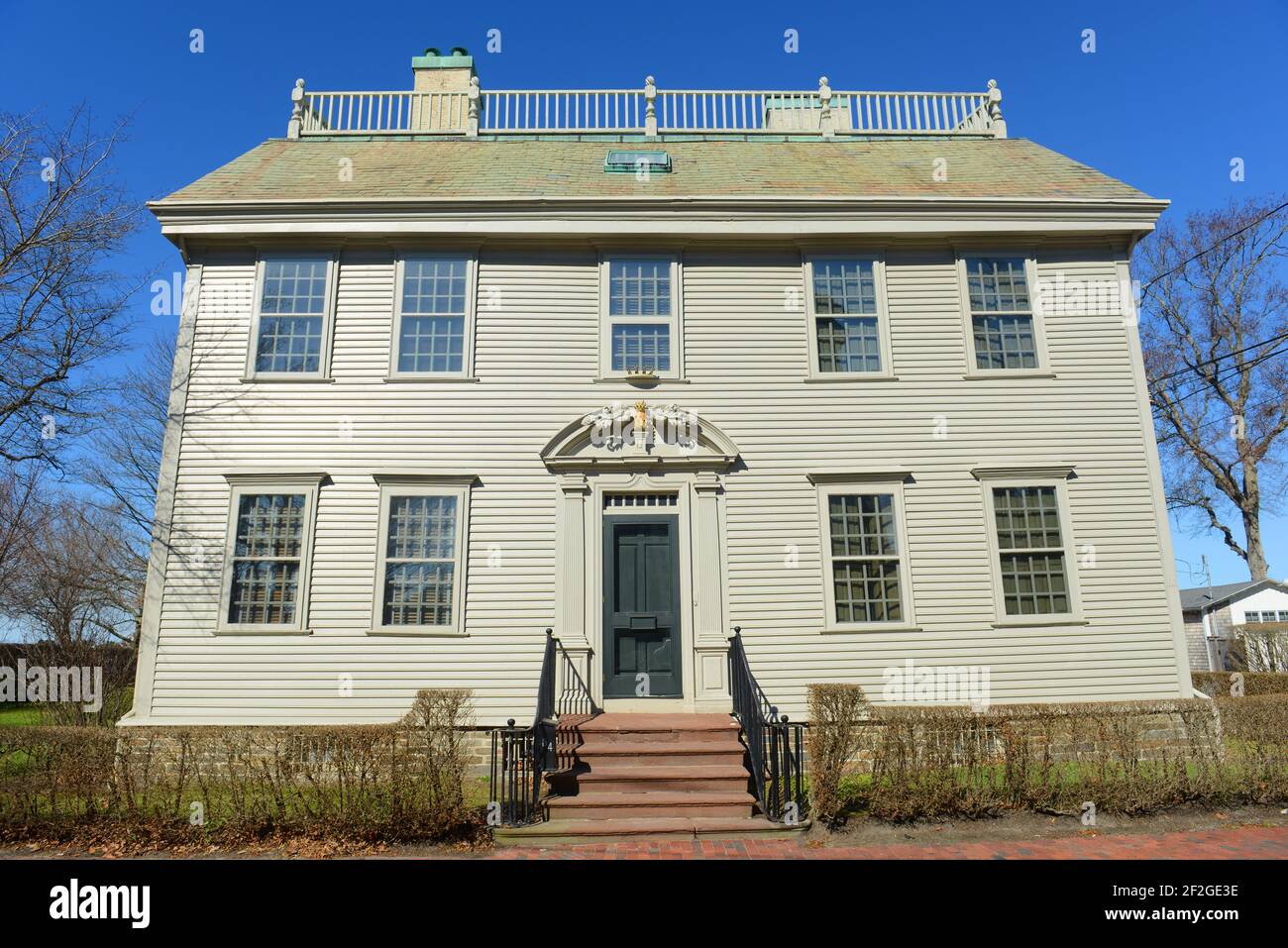 Hunter House is a historic house with Georgian Colonial style at ...