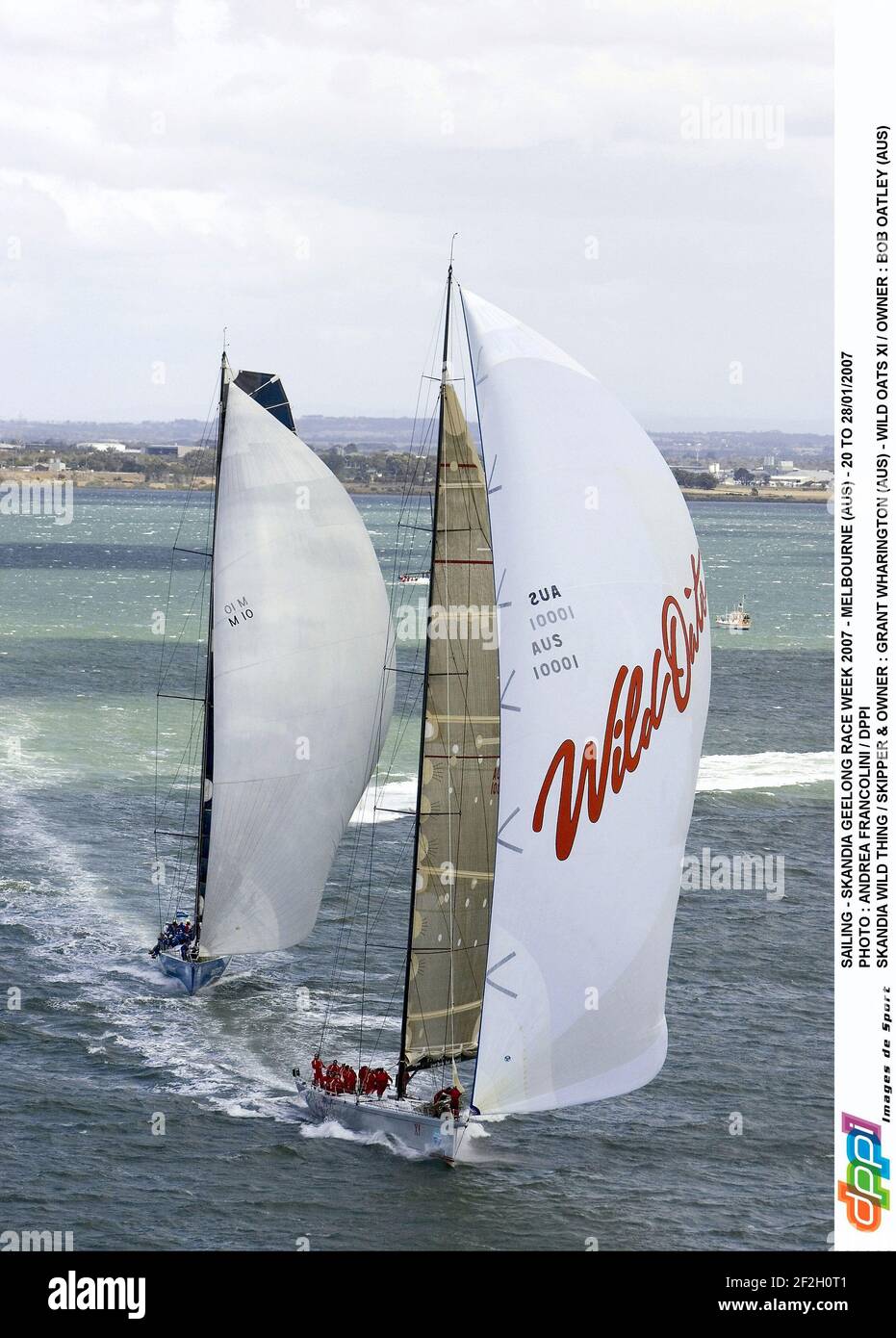 SAILING - SKANDIA GEELONG RACE WEEK 2007 - MELBOURNE (AUS) - 20 TO 28/01/2007 PHOTO : ANDREA FRANCOLINI / DPPI SKANDIA WILD THING / SKIPPER & OWNER : GRANT WHARINGTON (AUS) - WILD OATS XI / OWNER : BOB OATLEY (AUS) Stock Photo