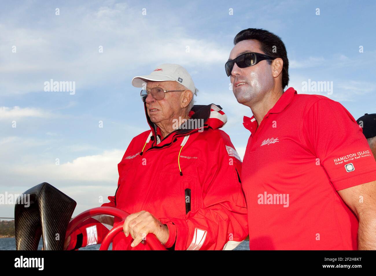 SAILING - ROLEX SYDNEY HOBART - SYDNEY (AUS) - 18/11/09PHOTO : ANDREA FRANCOLINI / DPPI WILD OATS XI - SKIPPER : MARK RICHARDS AND OWNER BOB OATLEY ONBOARD Stock Photo