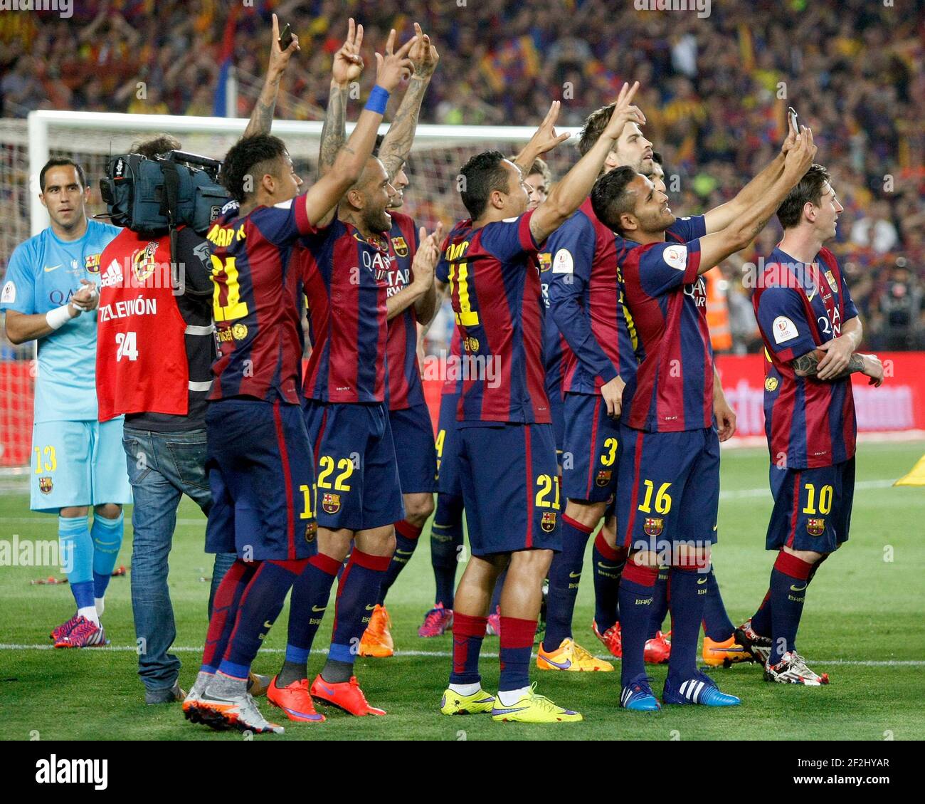 Barcelona team group celebrating the victory during the Spanish Copa del Rey 2014/2015 football match (final) between Athletic club and Barcelona on May 30, 2015 at camp Nou stadium in Barcelona, Spain. Photo Bagu Blanco / DPPI Stock Photo