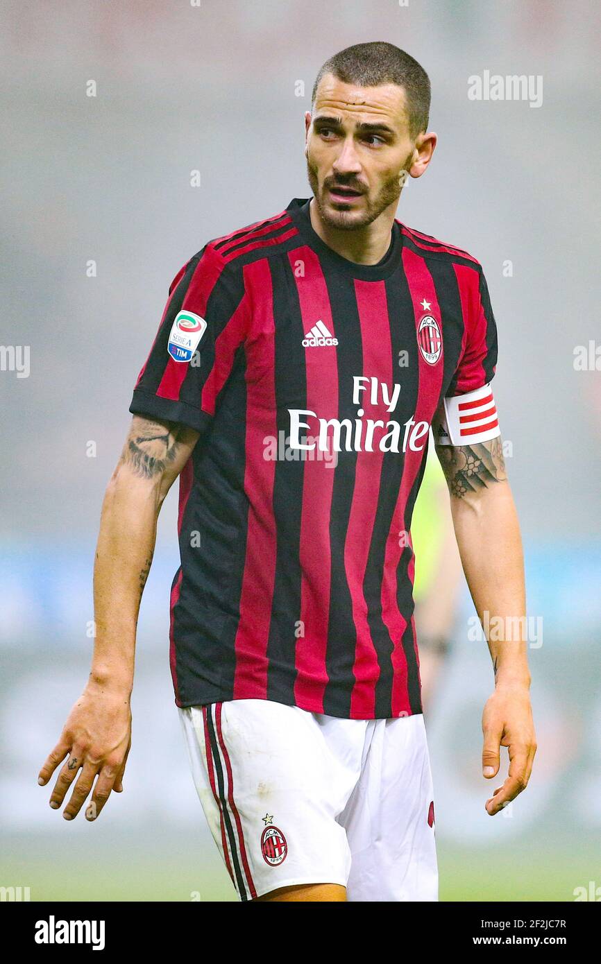 sort For det andet vedvarende ressource Leonardo Bonucci of AC Milan during the Italian championship Serie A  football match between AC Milan and SS Lazio on January 28, 2018 at  Giuseppe Meazza stadium in Milan, Italy - Photo
